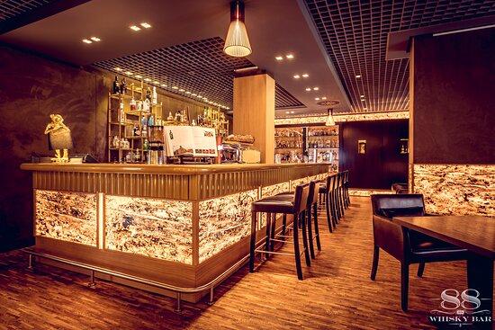 Whisky Bar 88